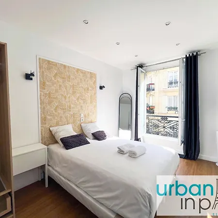 Urban Flat 18 - 2 Bedrooms Flat In Apartman