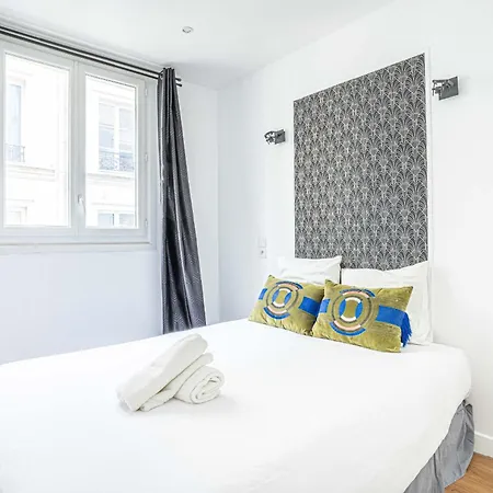 Appartement Urban Flat 18 - 2 Bedrooms Flat In Parijs