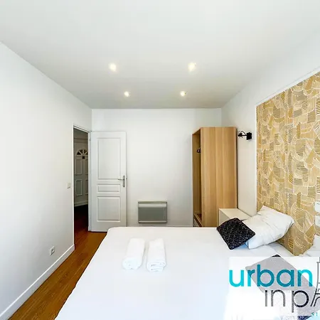 Urban Flat 18 - 2 Bedrooms Flat In Lägenhet *